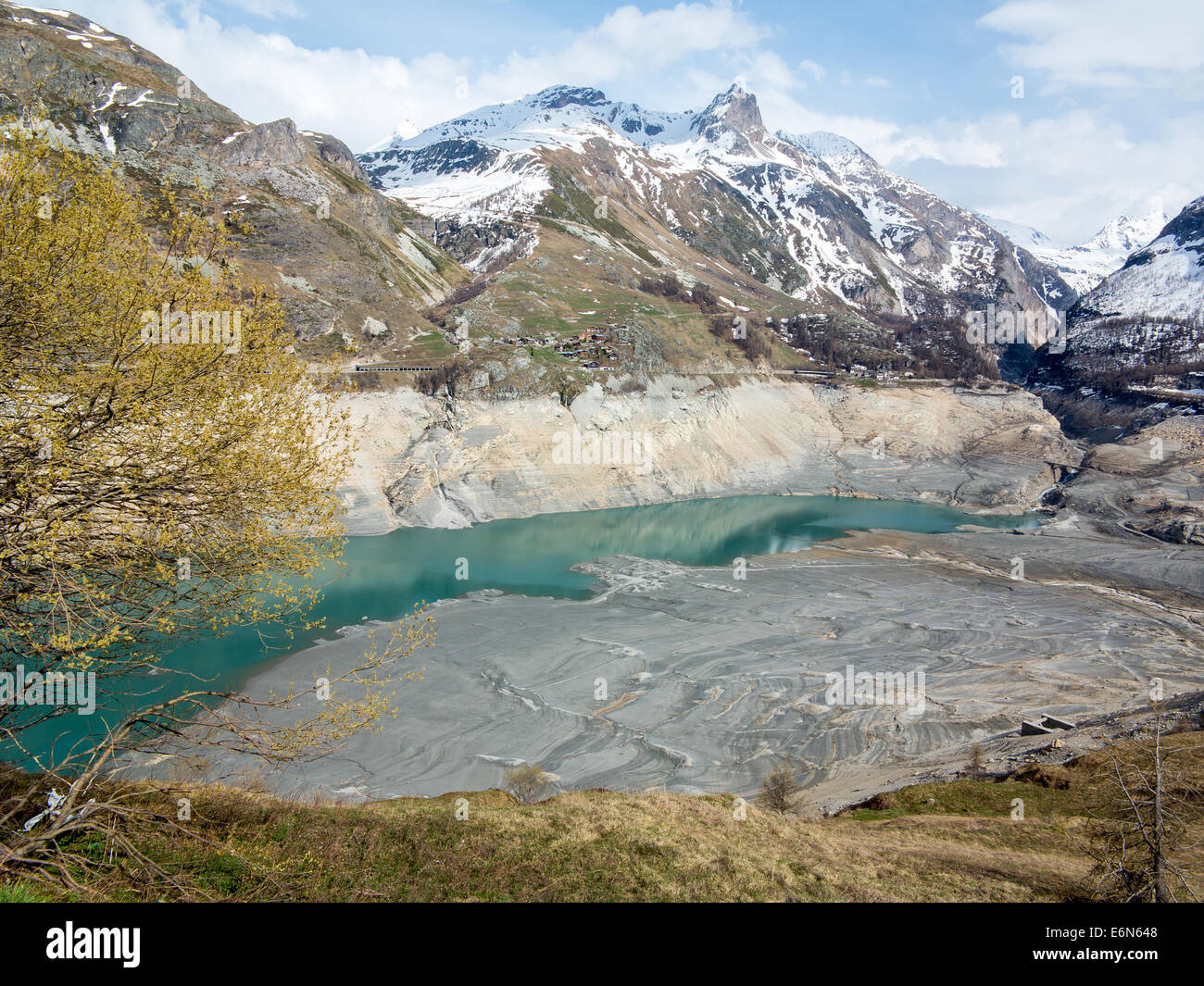 Tignes verlassen und See entwässert zur Wartung arbeiten, Tignes, Savoie, Rhône-Alpes, Frankreich Stockfoto