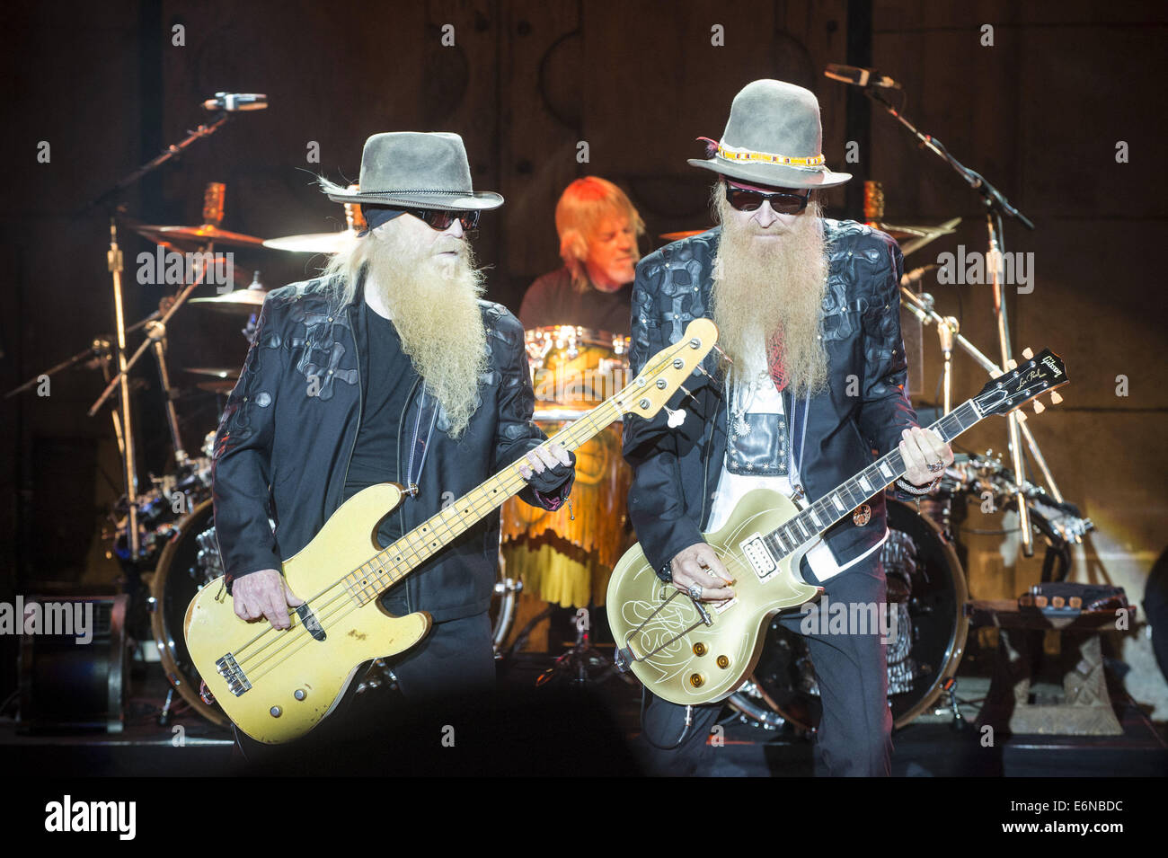 14. August 2014. 14. August 2014. Saratoga, Kalifornien, USA - Billy Gibbons von ZZ Top, Dusty Hill und Frank Beard führen Sie live in der ausverkauften Mountain Winery. © Jerome Brunet/ZUMA Draht/Alamy Live-Nachrichten Stockfoto