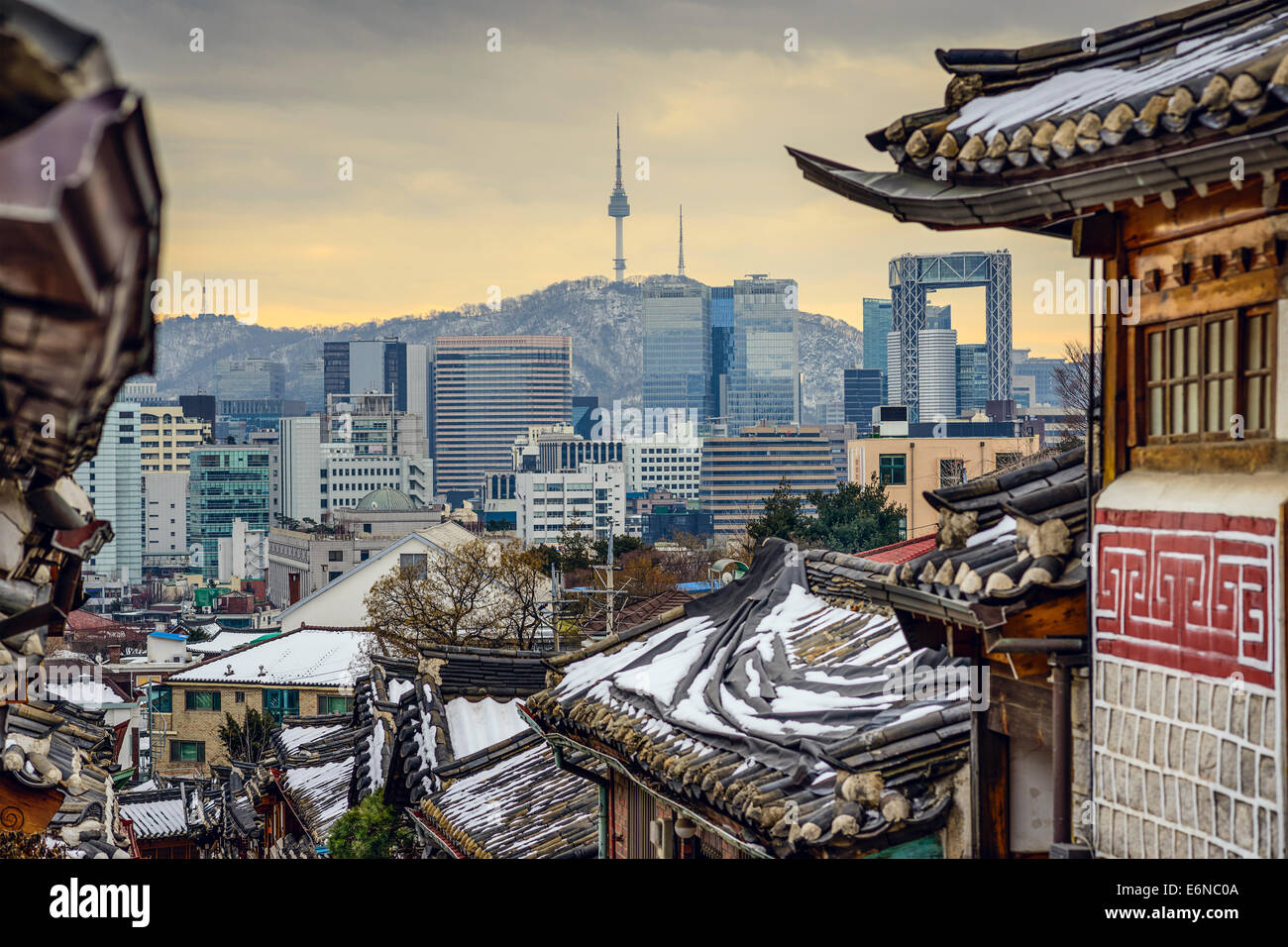 Seoul, Südkorea am Bukchon Hanok historischen Viertel. Stockfoto
