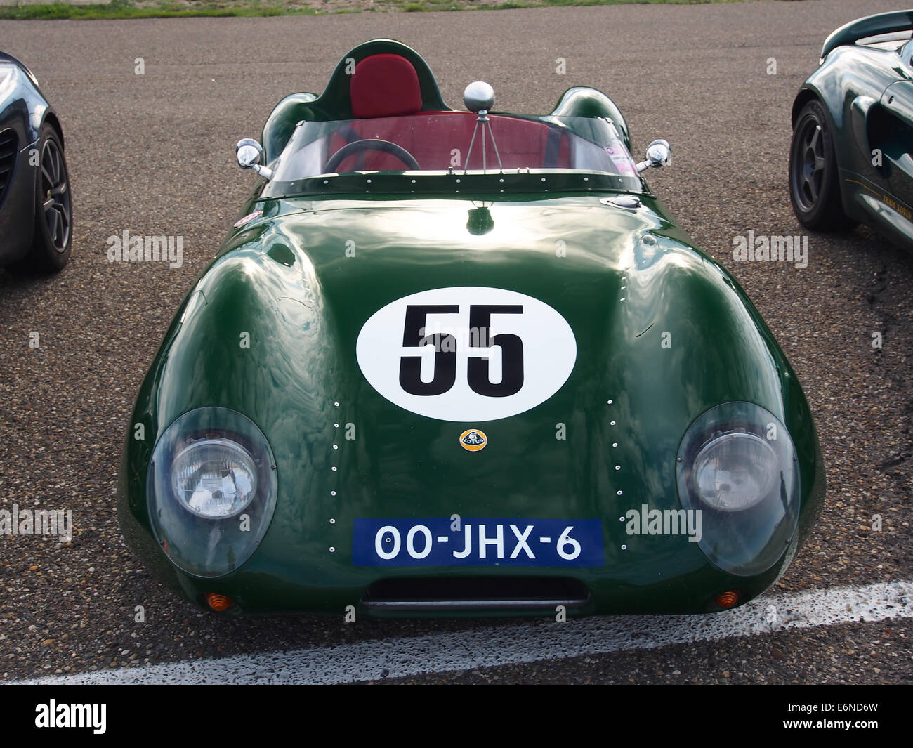 Der Dutton Lotus Eleven ist eine Nachbildung des klassischen Lotus Eleven Sportwagens, eines leichten und aerodynamischen Fahrzeugs, das für Rennsport und Performance entwickelt wurde. Stockfoto
