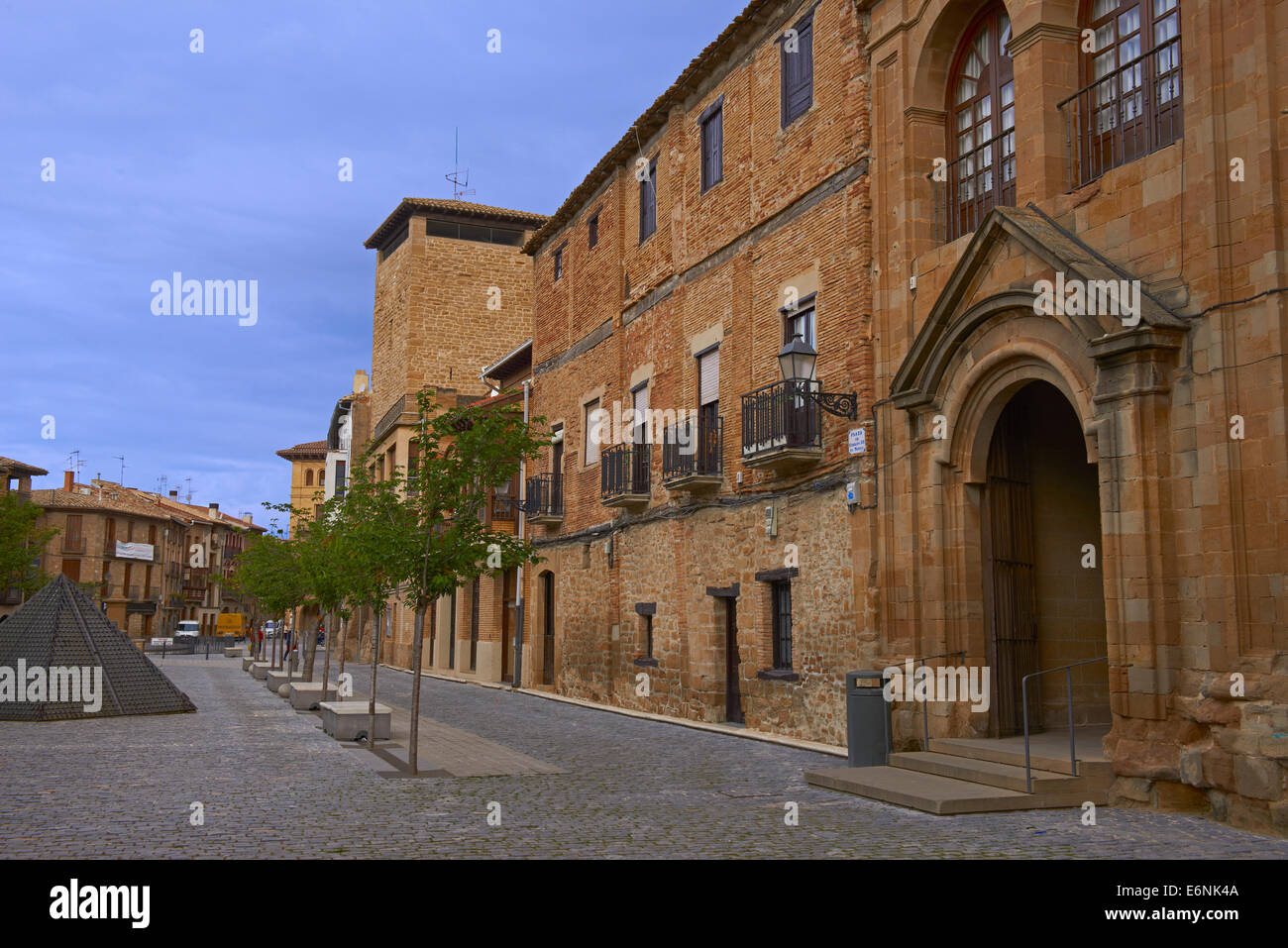 Olite, Carlos III Square, Navarra, Spanien Stockfoto