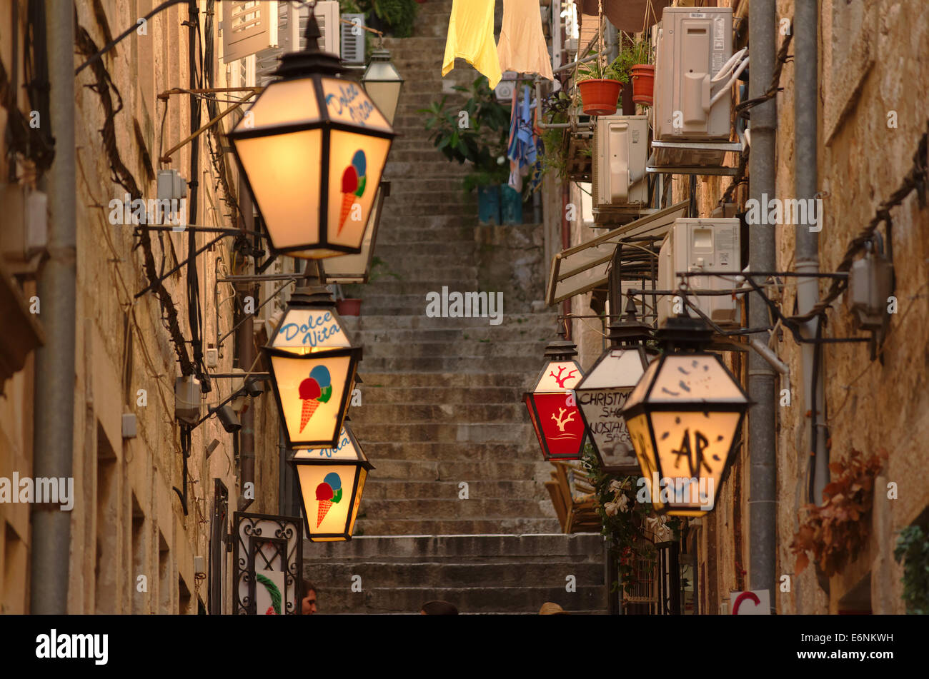 Venezianischen Stil Lampen in der Altstadt von Dubrovnik, Kroatien. Stockfoto