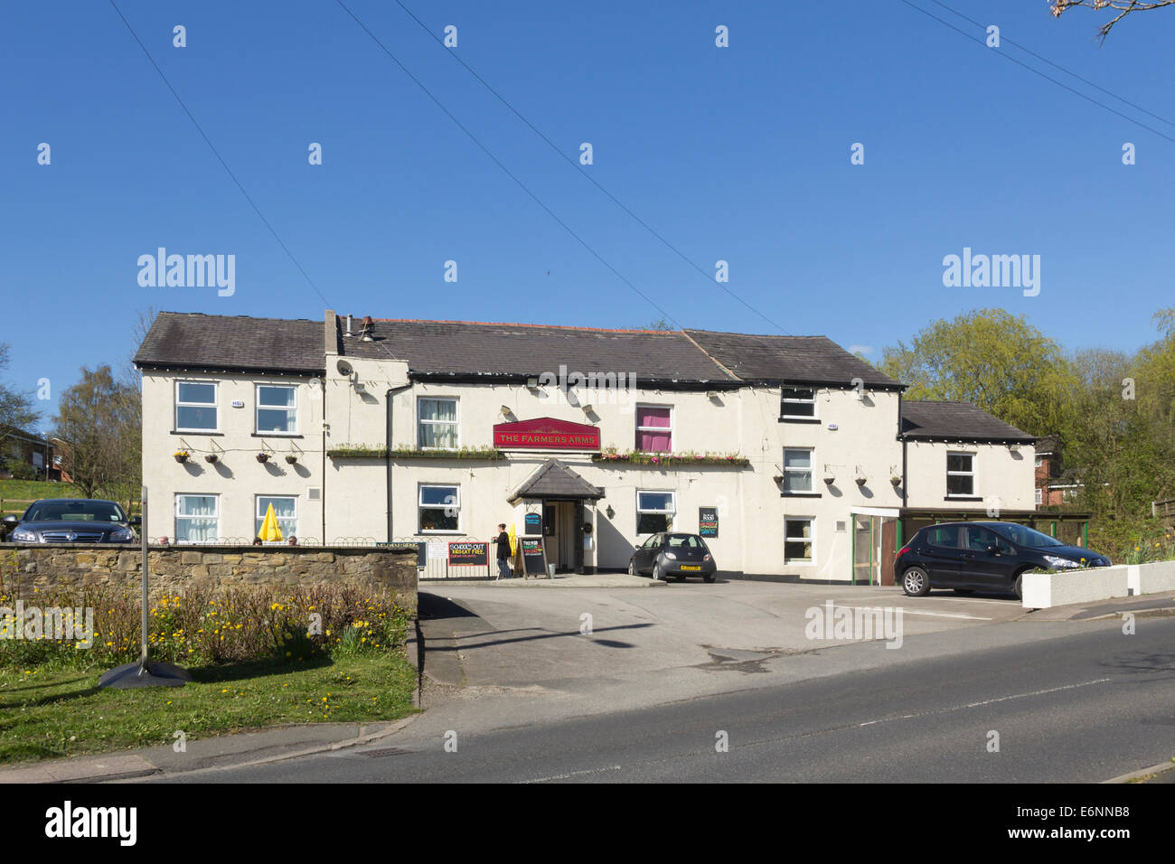 Die Farmers Arms Public House auf Radcliffe Road, Darcy Lever, Bolton, Lancashire. Stockfoto