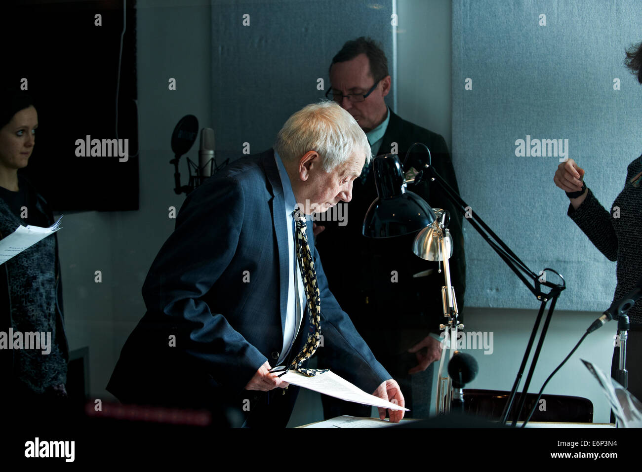 Richard Ingrams, Paul Bailey, Craig Brown, A N Wilson, Tallulah Brown, Eleanor Bron während einer Aufzeichnung Craig Brown und Freunde Stockfoto