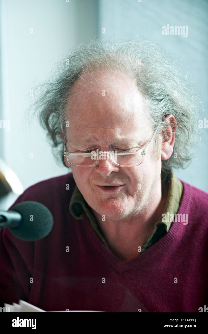 Craig Brown bei einer Craig Brown und Freunde Aufnahme in den Studios in Gusseisen 16.02.2012 Stockfoto