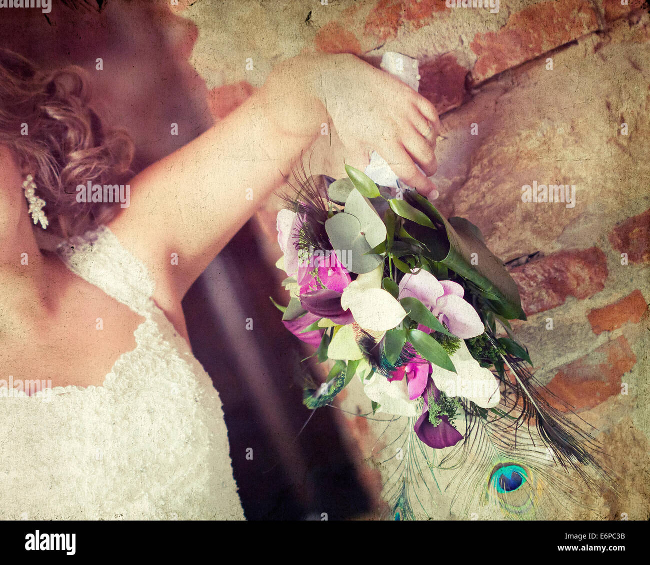 Braut hält schöne Brautstrauß Orchideen und calla Stockfoto