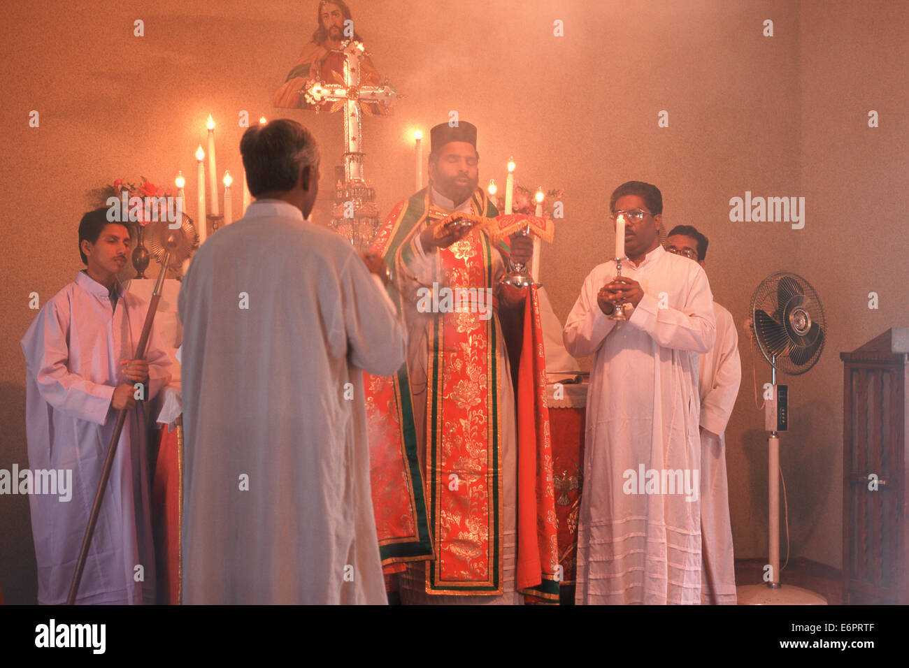 Eine Führer der Malankara orthodox Christian (oder syrischen) Kirche heißt die Masse (Indien) Stockfoto