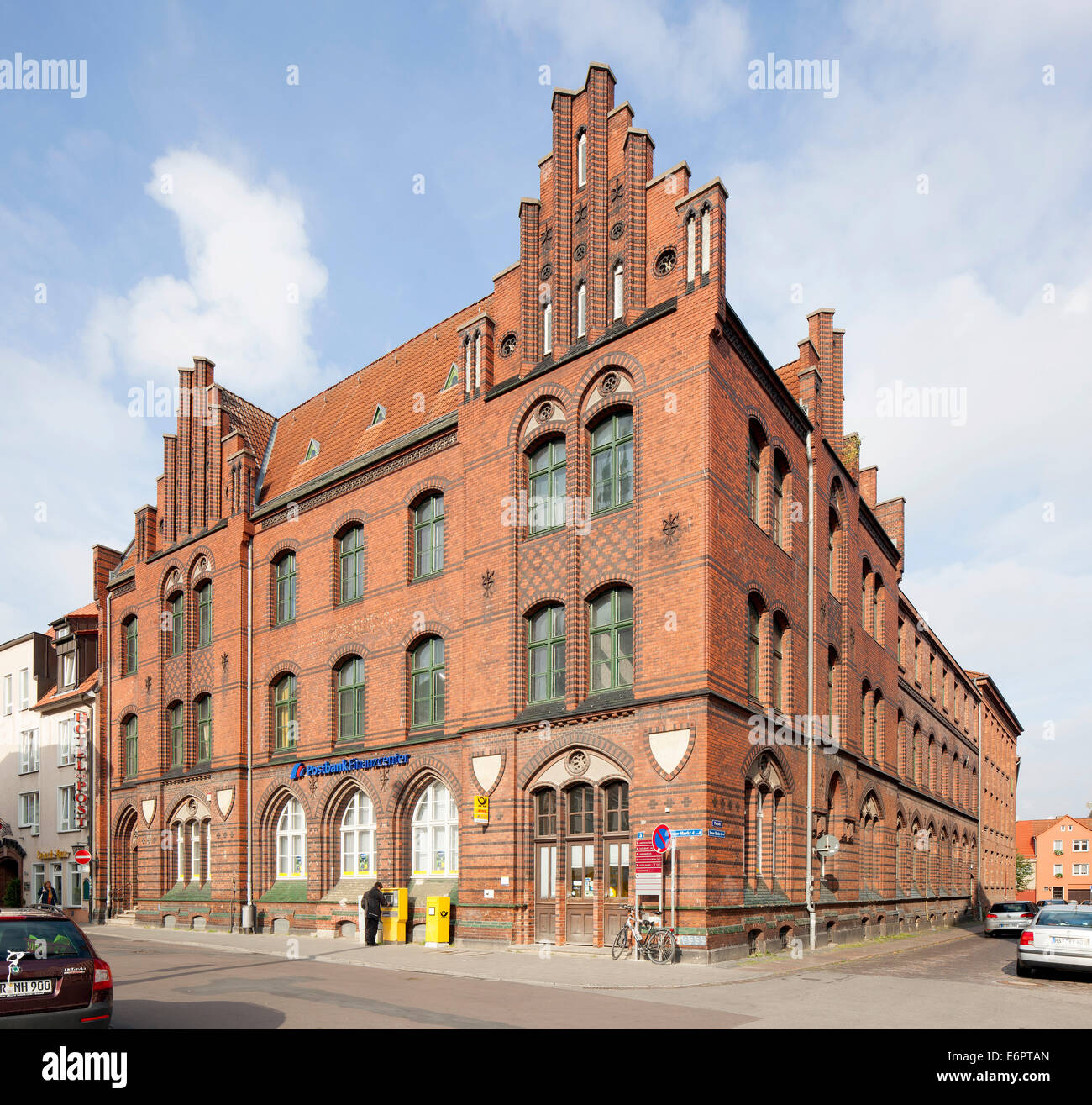 Neo-gotischen Postamt, Neuer Markt, Stralsund, Mecklenburg-Western Pomerania, Deutschland Stockfoto