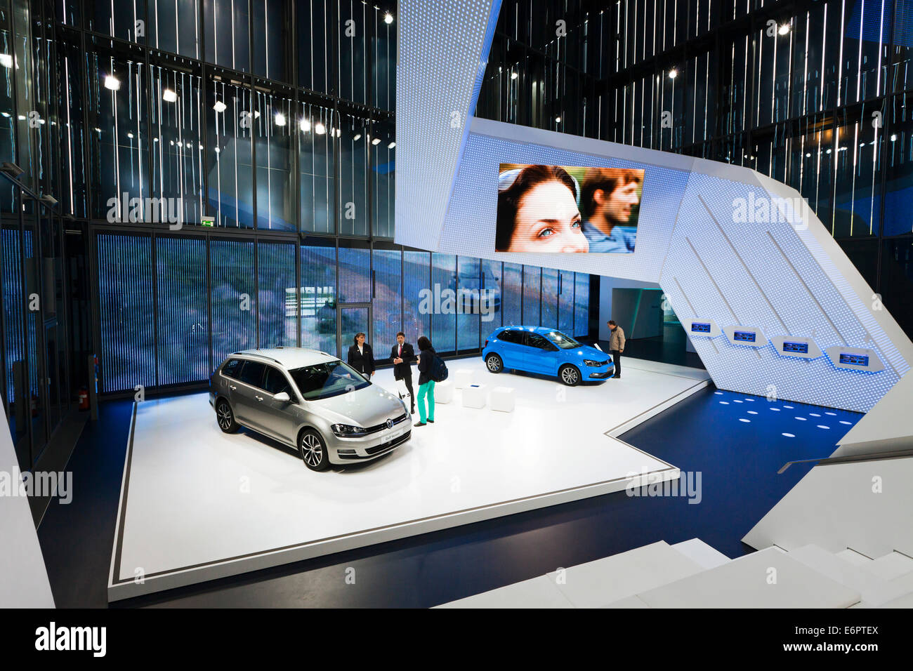 Marke-Pavillon der VW Autostadt der Volkswagen AG, Wolfsburg,  Niedersachsen, Deutschland Stockfotografie - Alamy