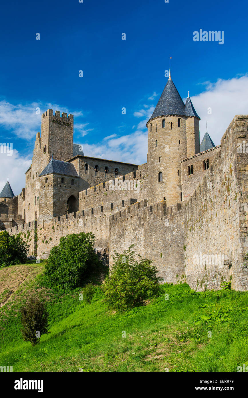Die mittelalterliche Festungsstadt Carcassonne, Languedoc-Roussillon, Frankreich Stockfoto