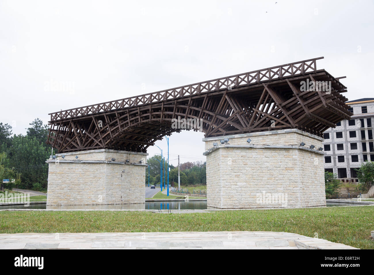 Nachbau des Trajan Brücke über die Donau. Stockfoto