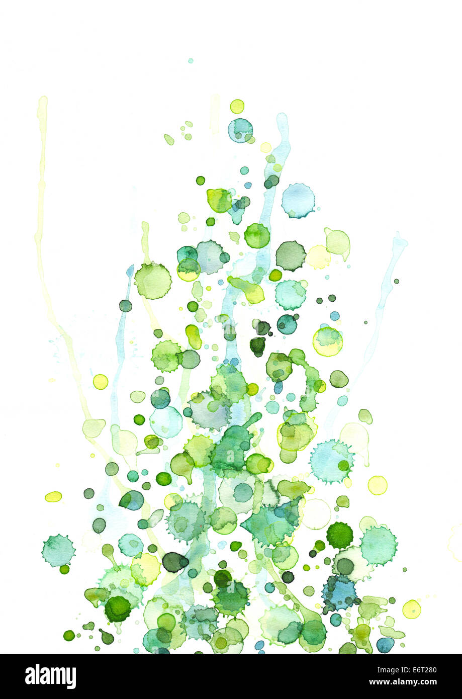 Grüne Aquarell fällt auf weißem Papier Stockfoto