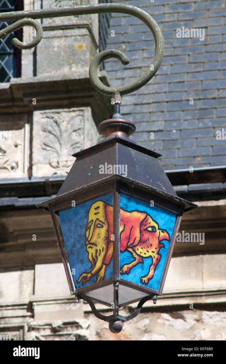 Detailansicht des dekorierten Straßenlaterne, Le Mans, Frankreich, Europa Stockfoto