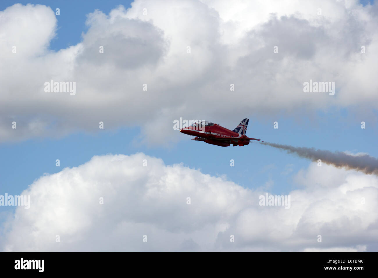 Einzelne rote Pfeil Stockfoto