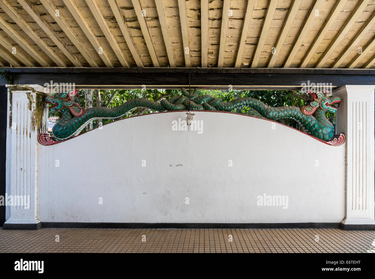 Yogyakarta, Java, Indonesien.  Mythische javanischen Schlange, Palast des Sultans. Stockfoto