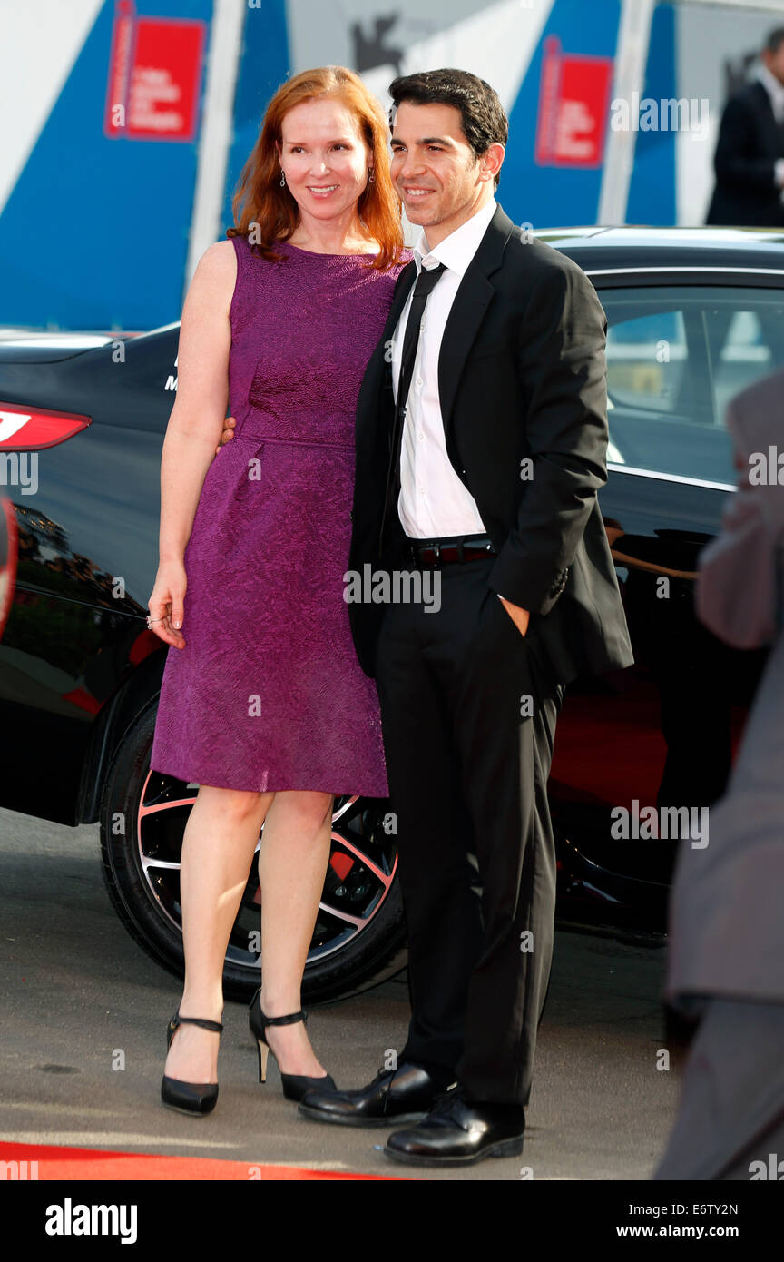 Chris Messina und Frau Jennifer Todd Teilnahme an der "Manglehorn"-Premiere auf dem 71nd Venice International Film Festival am 30. August 2014. Stockfoto