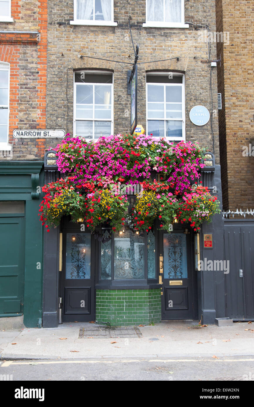 Die Trauben-Pub in Limehouse Stockfoto