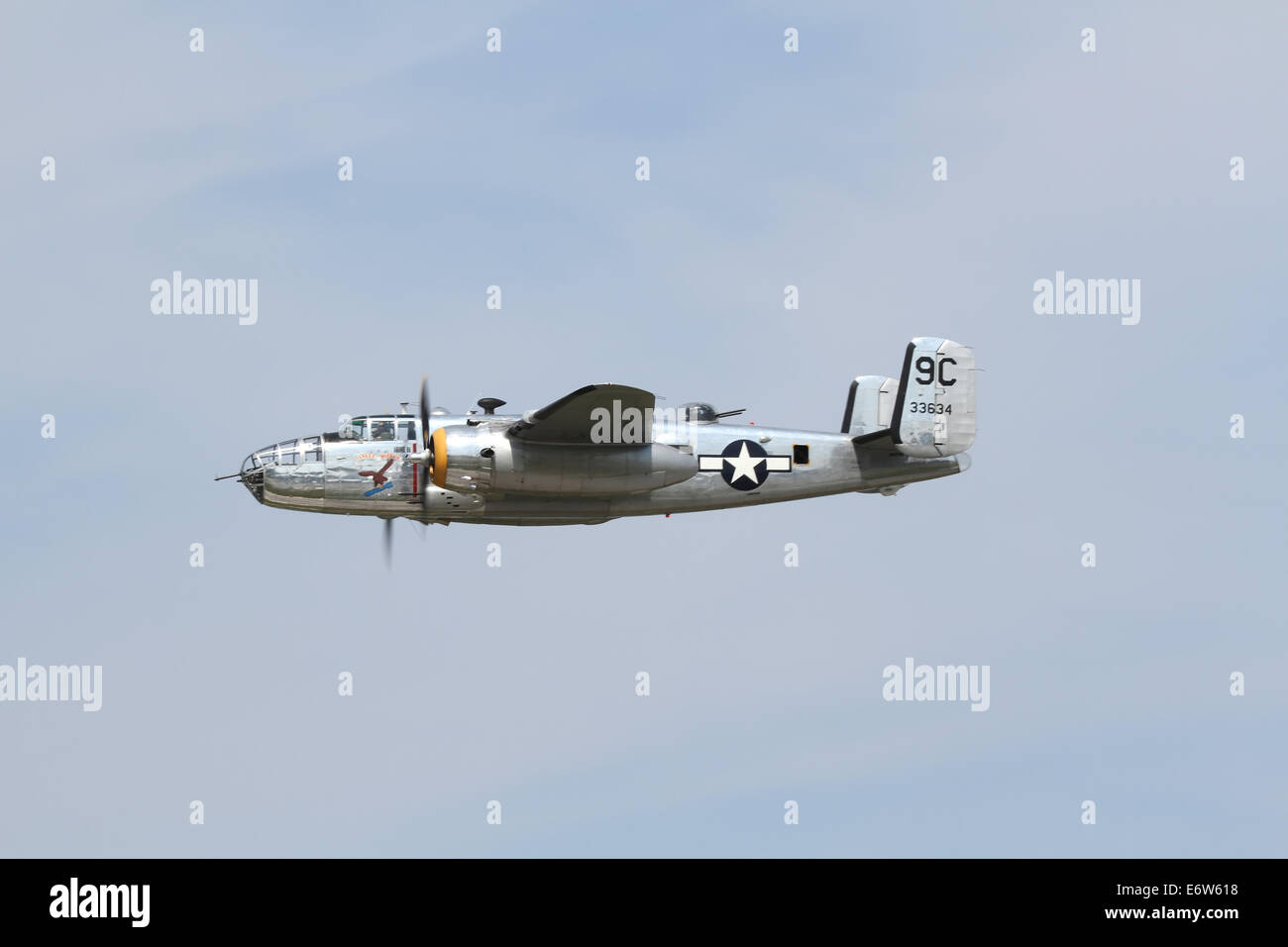CLEVELAND, OHIO - 30 August: Die B-25 Yankee Warrier, am 30. August 2014 in Cleveland, Ohio an der Cleveland National Airshow Stockfoto