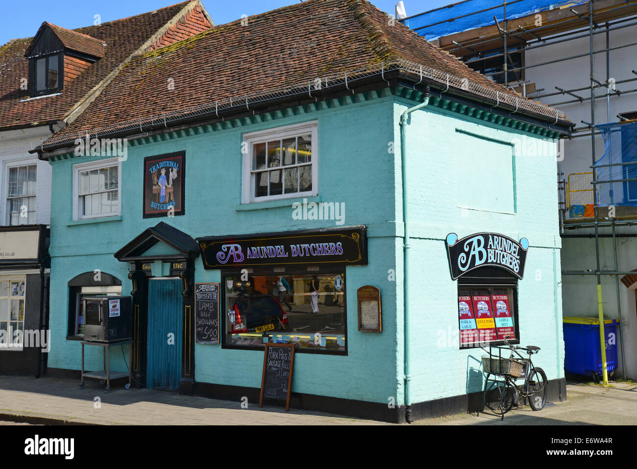 Arundel Metzger traditionellen Metzger Shop, High Street, Arundel, West Sussex, England, Vereinigtes Königreich Stockfoto