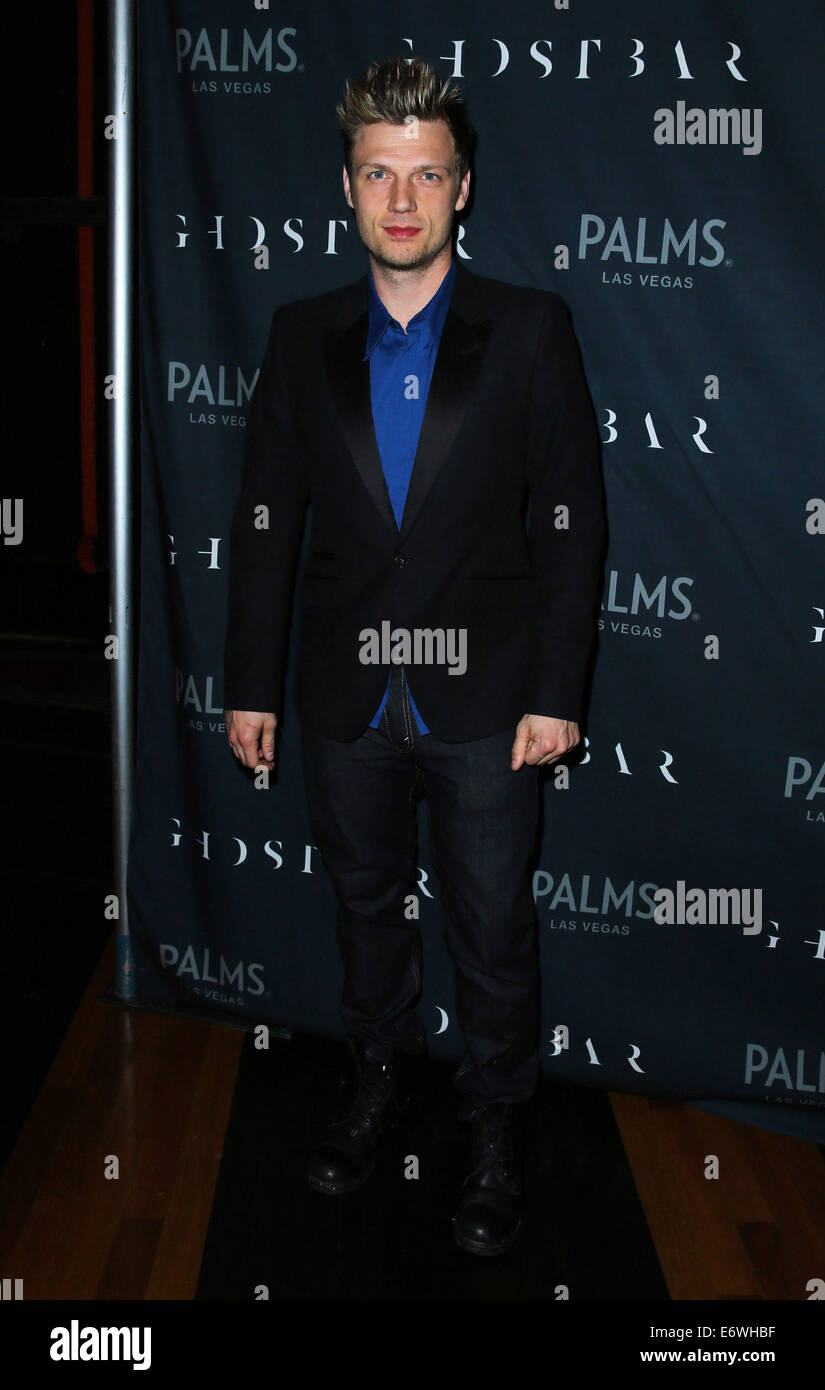 Nick Carter und Lauren Kitt feiern Studentin Bachelor und Bachelorette Party im Ghostbar innen Palms Casino Resort mit: Nick Carter wo: Las Vegas, Nevada, Vereinigte Staaten, wann: 9. Februar 2014 Stockfoto