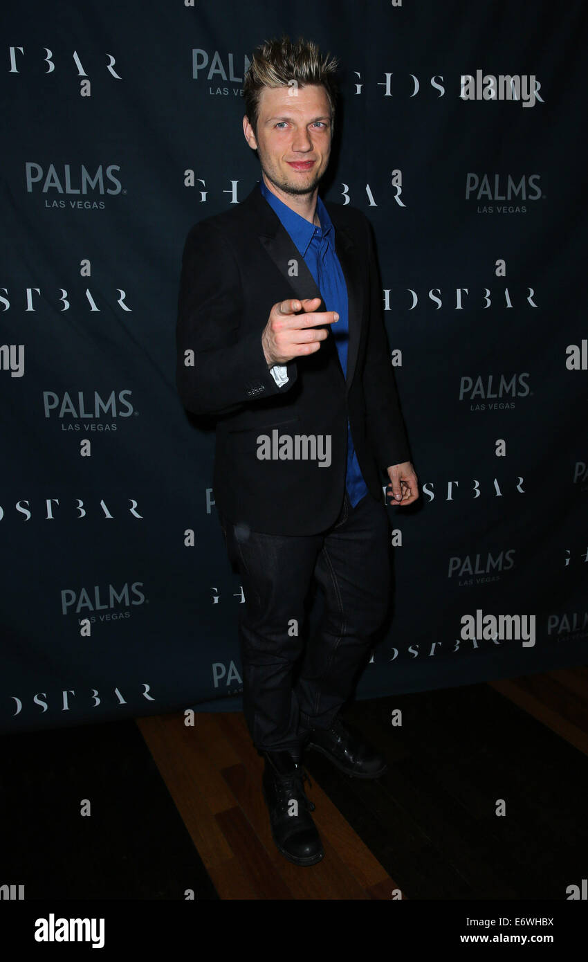 Nick Carter und Lauren Kitt feiern Studentin Bachelor und Bachelorette Party im Ghostbar innen Palms Casino Resort mit: Nick Carter wo: Las Vegas, Nevada, Vereinigte Staaten, wann: 9. Februar 2014 Stockfoto