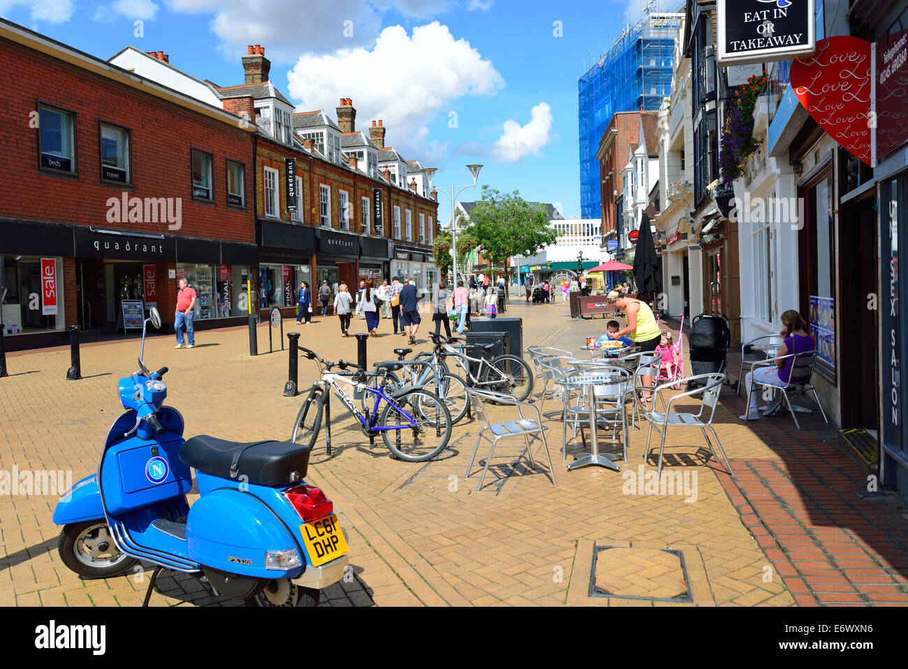 Fußgängerzone Moulsham Street, Chelmsford, Essex, England, Vereinigtes Königreich Stockfoto