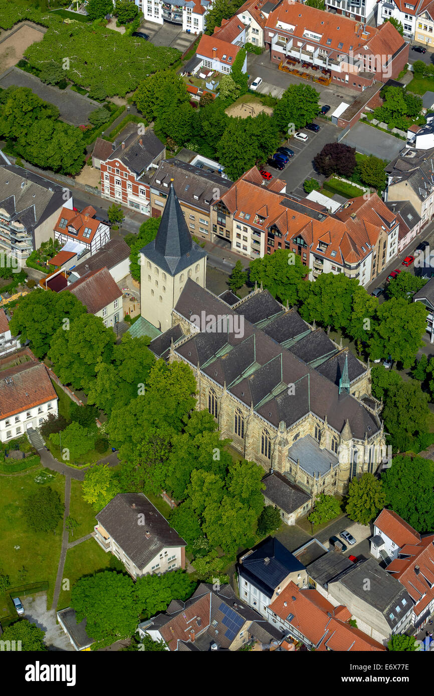 Luftbild, Pfarrei Kirche von St. Nicolai, Lippstadt, Nordrhein-Westfalen, Deutschland Stockfoto