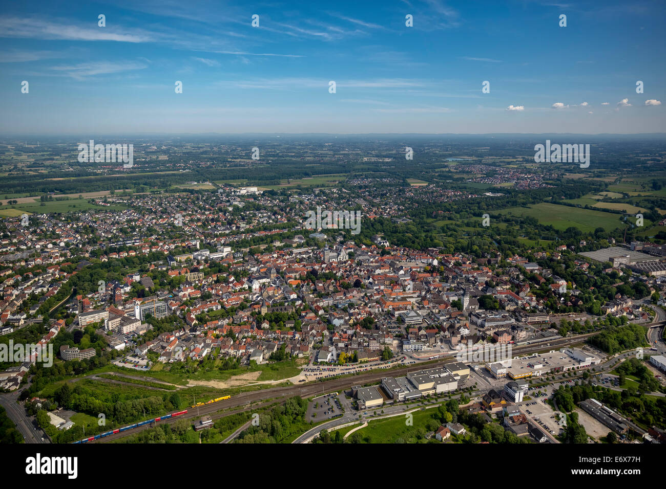 Luftaufnahme, Blick über die Stadt Lippstadt, Nordrhein-Westfalen, Deutschland Stockfoto