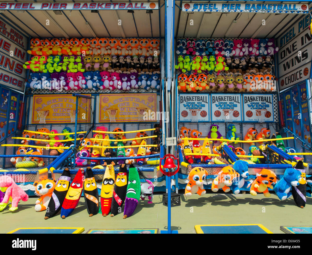 USA, New Jersey, Atlantic City, Steel Pier Vergnügungspark, gefüllte Spielzeug Stockfoto
