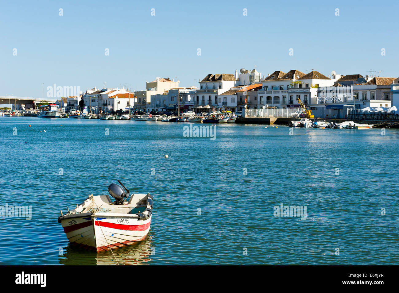 Historische Gebäude in Tavira-Algarve-Portugal. Stockfoto