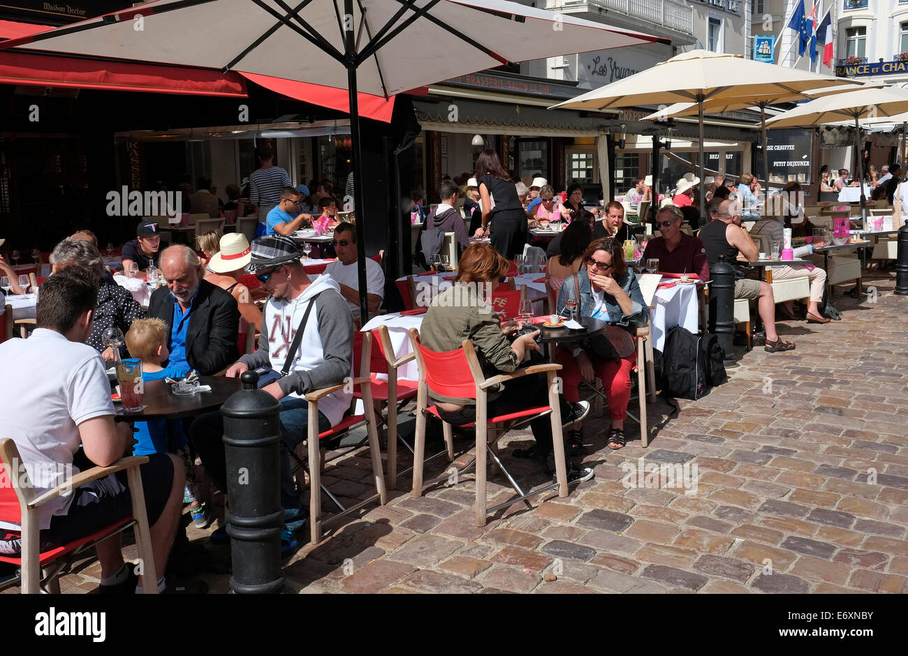 außen Französisch Restaurant, St. Malo, Bretagne, Frankreich Stockfoto