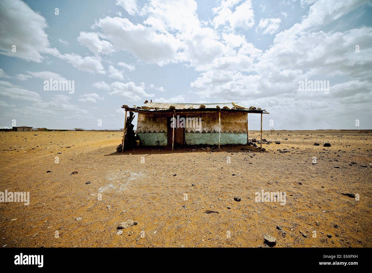 Hütten in der kenianischen Wüste, Kenia, Afrika Stockfoto