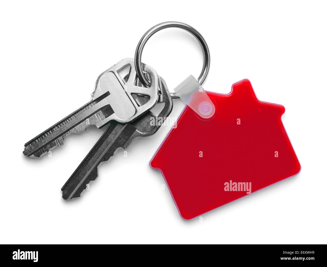 Hausschlüssel mit roten Haus Schlüsselbund isoliert auf weißem Hintergrund. Stockfoto