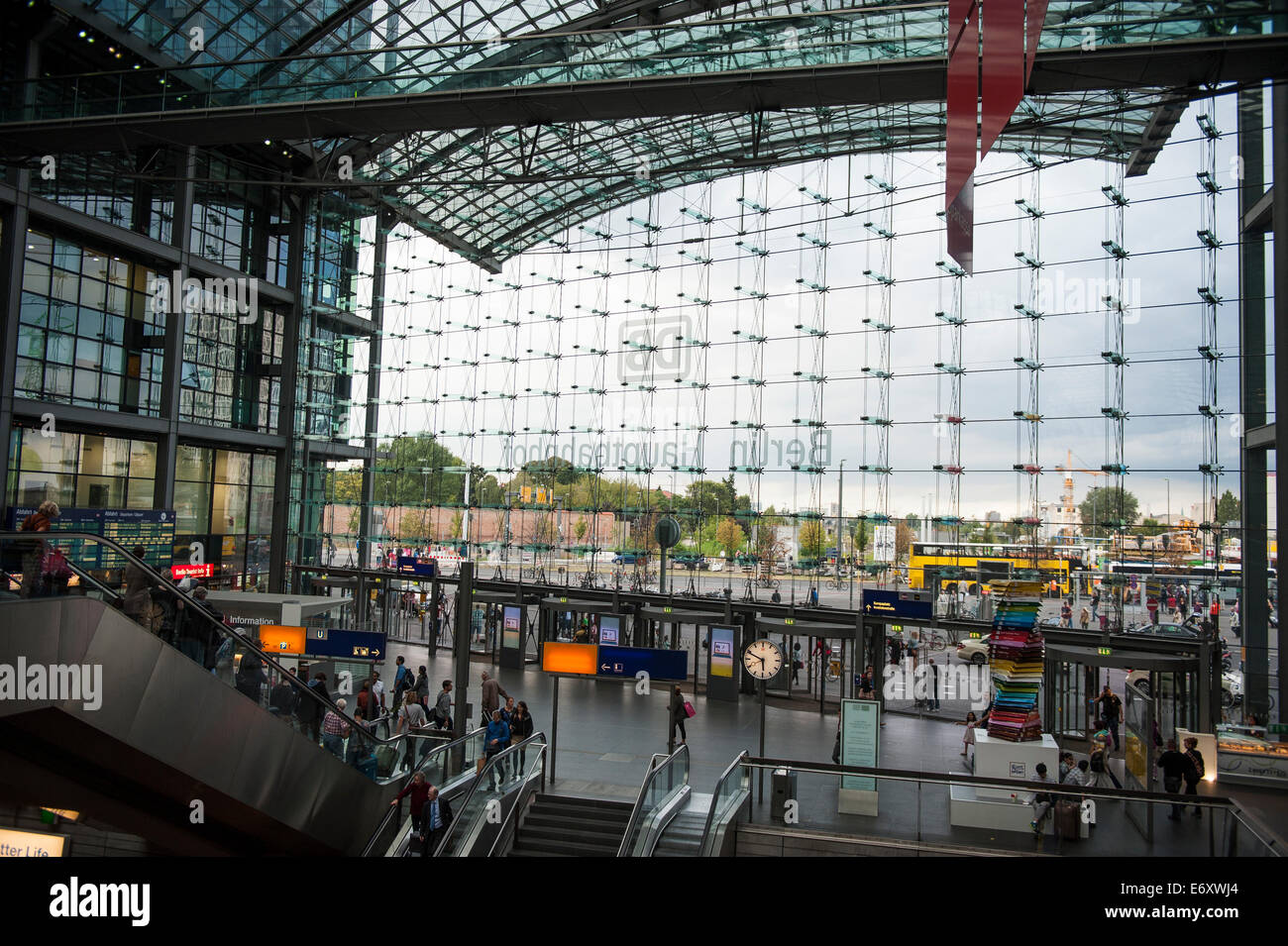 Deutschland, Deutschland, Berlin, Hauptstadtkulturfonds, Capital City, Hauptbahnhof, Bahnhof, Lehrter Bahnhof, Stockfoto