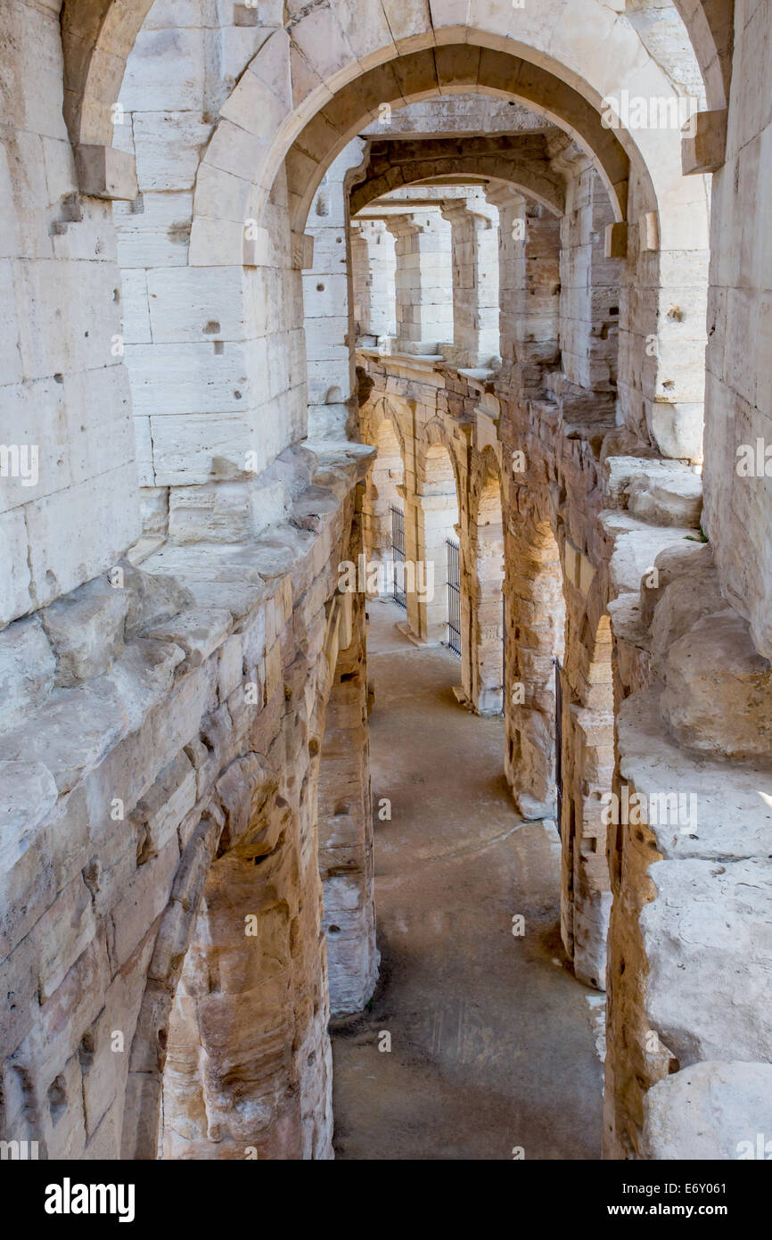 Römisches Amphitheater, Arles, Provence, Frankreich Stockfoto