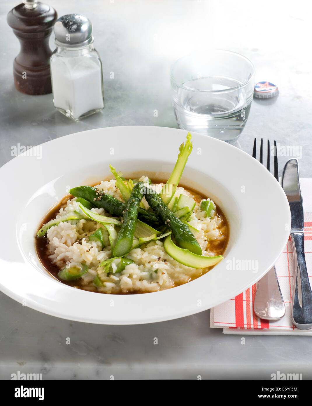 Spargel-risotto Stockfoto