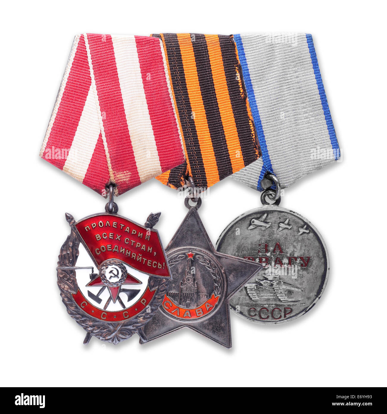 Sowjetischen militärischen Orden des Roten Arbeitsbanners, Herrlichkeit, Medaille für Mut. Es ist isoliert, die Arbeitskraft der Pfade vorhanden ist. Stockfoto