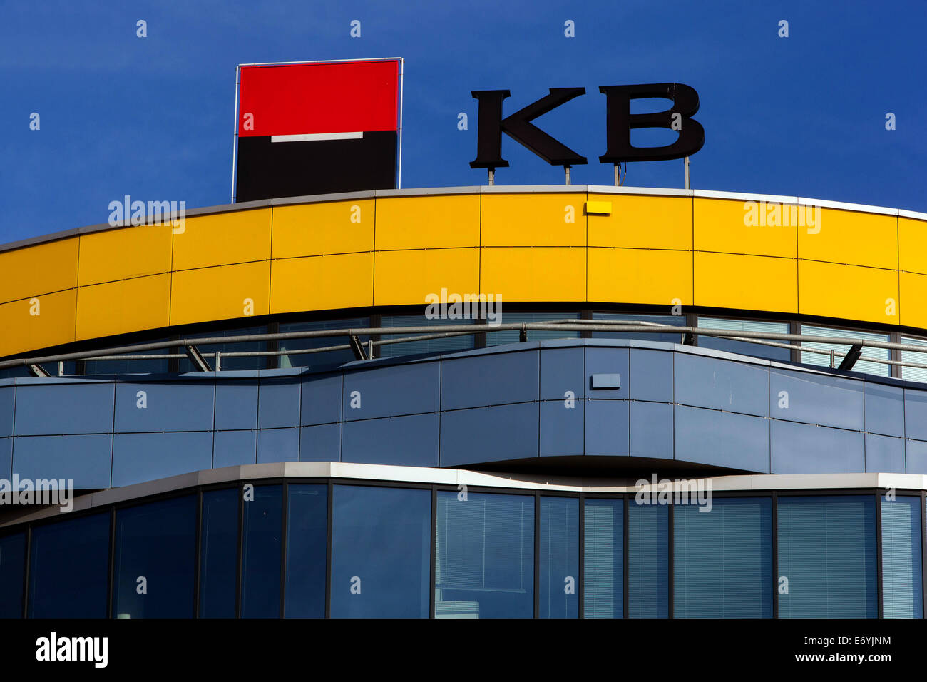 Komercni Banka Logo Prag Tschechische Republik Stockfoto