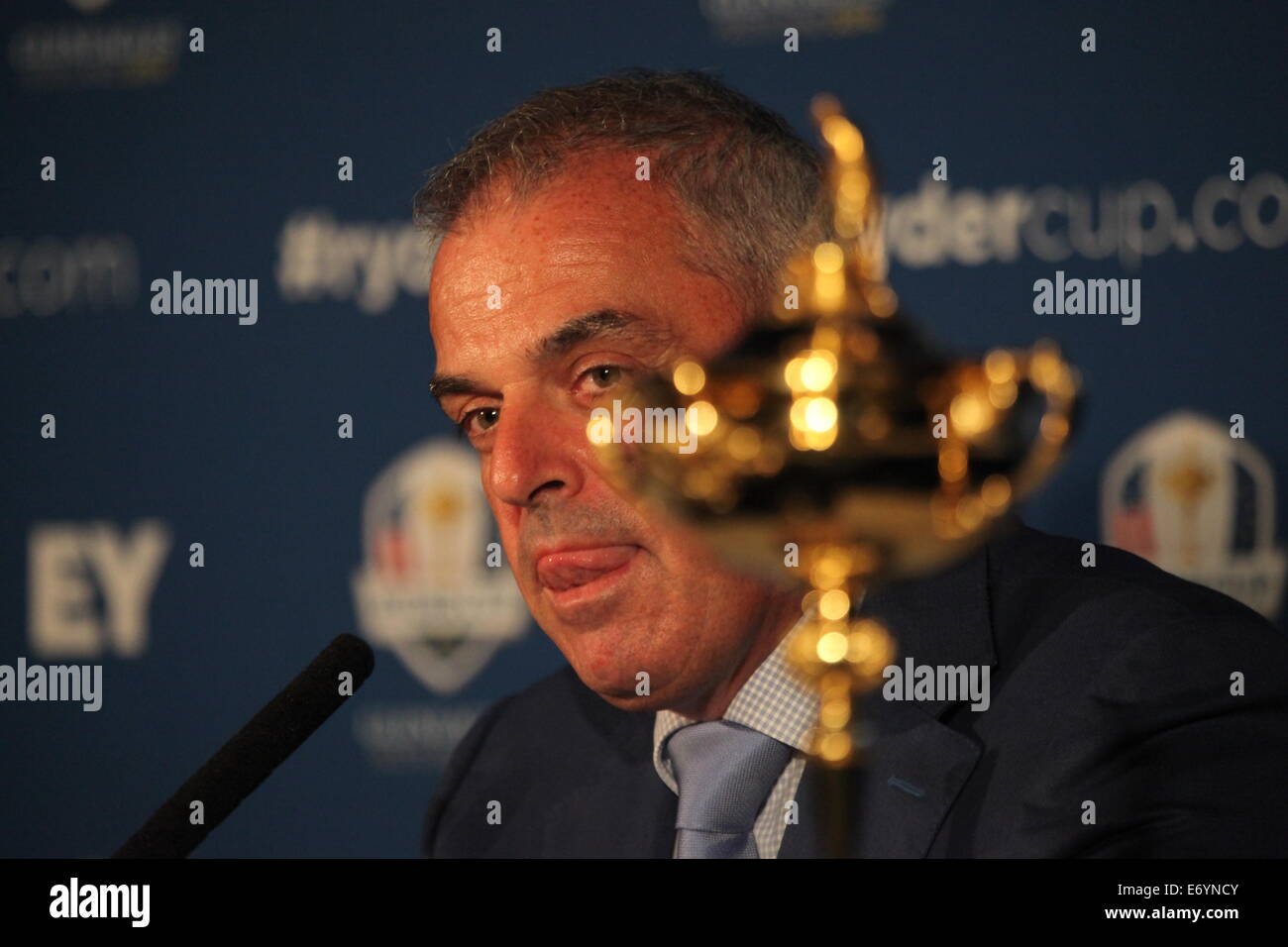 Paul McGinley, Golf Ryder Cup Captain 2014 verkündet, daß seine "Auswahl" an andere Spieler bereits qualifiziert, um im Team Stockfoto
