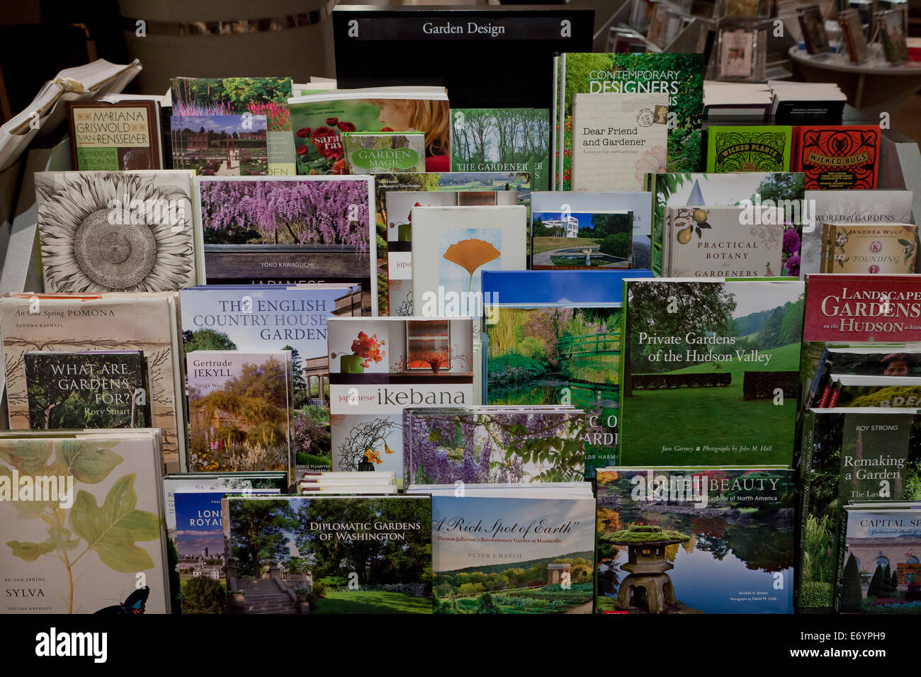 Garten-Design Bücher Prozessabschnitt Buchhandlung - USA Stockfoto