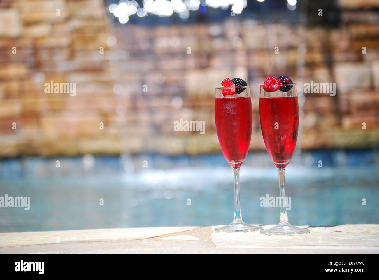 Romantisches Wochenende mit Mimosen Stockfoto