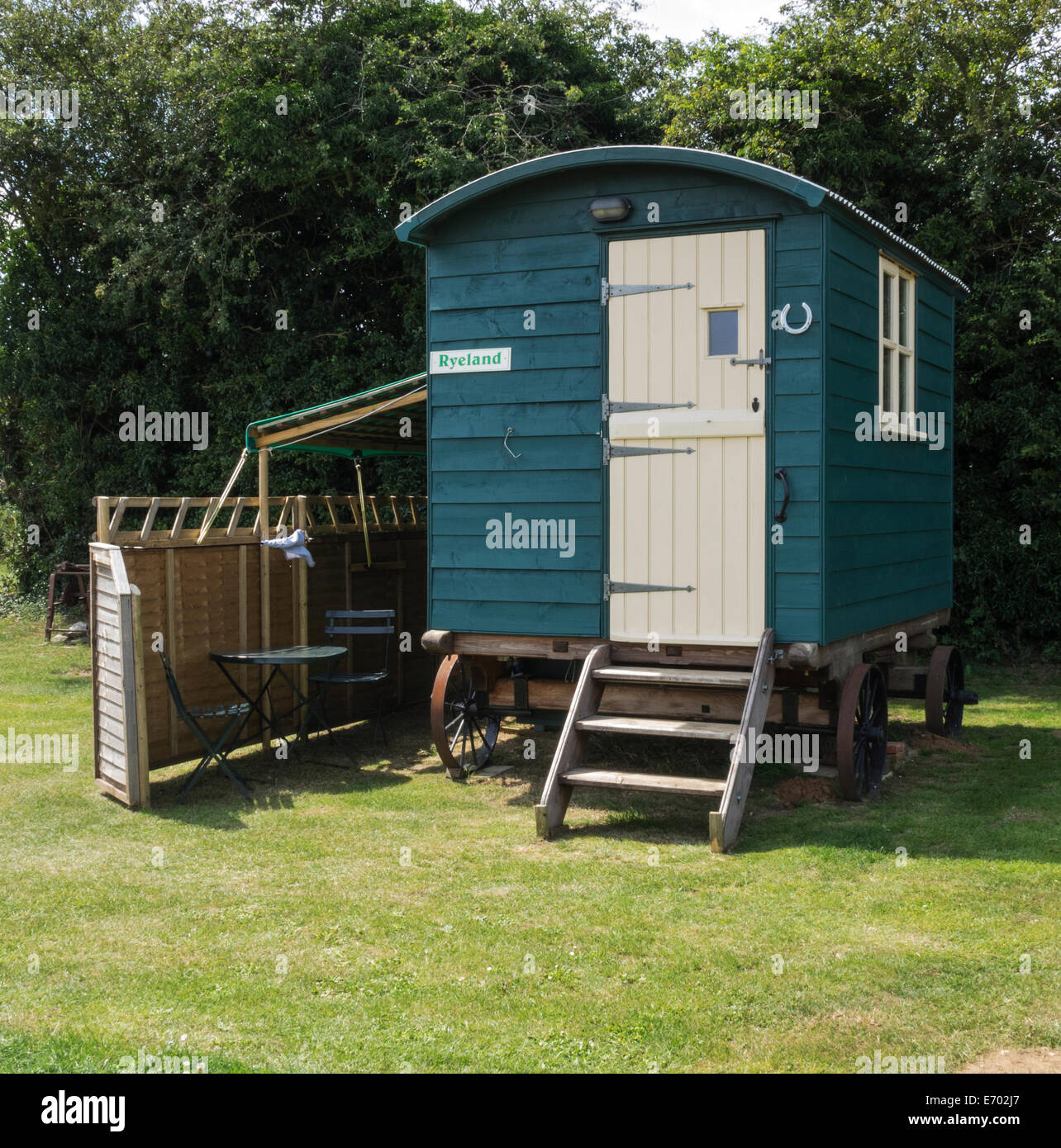 Schäferhütte, gemietet als camping Unterkunft bei Birchem Mühle, Norfolk, Großbritannien Stockfoto