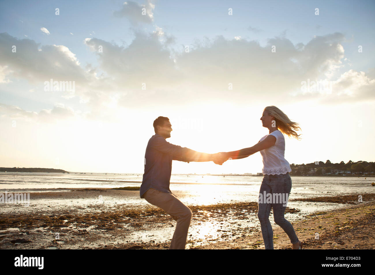 Junges Paar genießen Strand Stockfoto