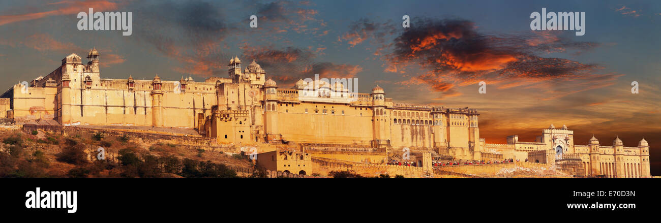 Wahrzeichen von Indien - Jaipur, Amber Fort panorama Stockfoto