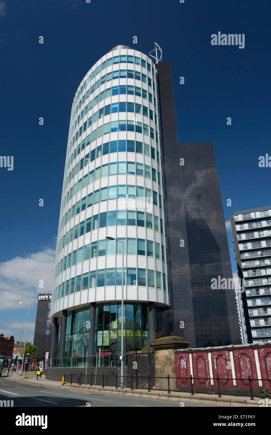 Die Halbinsel Gebäude, einem kommerziellen Hochhaus in der Nähe von Victoria Station und Cheetham Hill in Manchester. Stockfoto