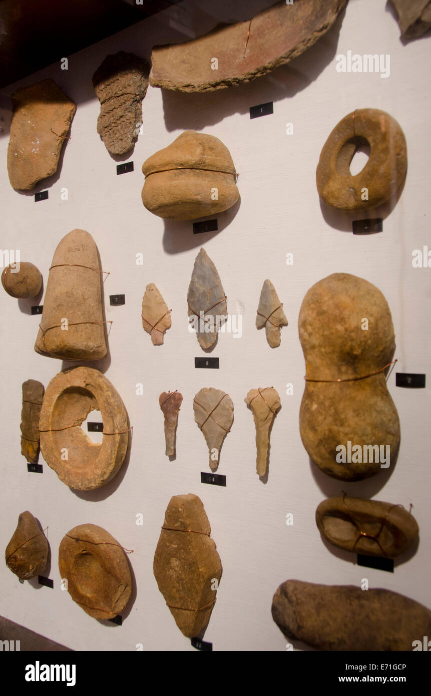 USA, Kentucky, alte Leverkusen. Rose Hill Museum (aka Lyon County Museum) National Register of Historic Places. Indische Artefakte. Stockfoto