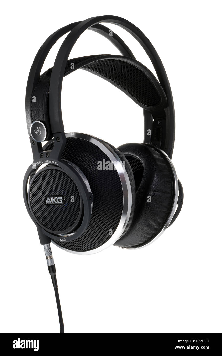 AKG K812 Referenz Klasse Kopfhörer. Überlegene Qualität hören. Stockfoto