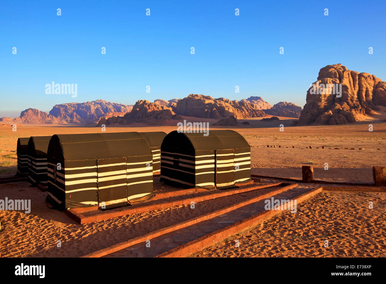 Beduinen-Camp, Wadi Rum, Jordanien, Naher Osten Stockfoto