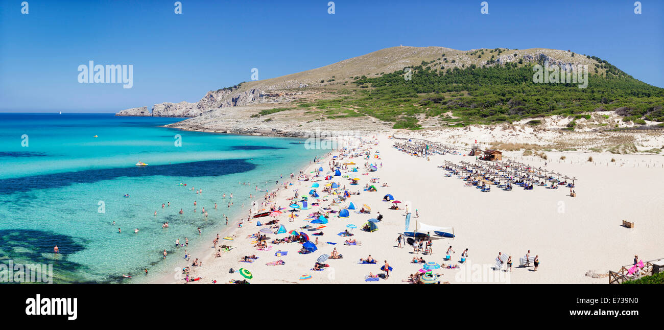 Strand und die Bucht Cala Mesquita, Capdepera, Mallorca (Mallorca), Balearische Inseln (Islas Baleares), Spanien, Mittelmeer, Europa Stockfoto