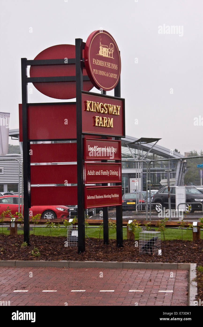 DIE KINGSWAY FARM INN ist ein Familie Pub / Restaurant im Besitz von Greene King Kings Cross Weg in Dundee, Großbritannien Stockfoto